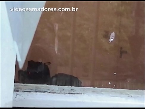 ❤️ Home cachondo mirando á súa moza con outro mozo, gravando un vídeo de carallo sen molestar á parella ❌ Sexo de calidade en % gl.pornjk.ru % ❌️