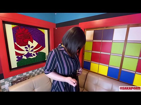 ❤️ A bonita xaponesa de grandes tetas masturbase con xoguetes sexuais e ten un orgasmo. Ela fala nunha entrevista da súa puta experiencia. Tetas enormes e coño peludo xemendo forte. Osakaporn ❌ Sexo de calidade en % gl.pornjk.ru % ❌️